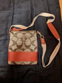 まゆみんさま専用　美品】コーチ　シグネチャーショルダーバッグのサムネイル