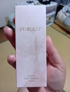 プルリットプレミアムナイトラッピングクリーム (箱に汚れあり)のサムネイル