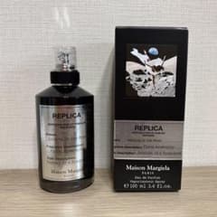 ダンシングオンザムーン100ml メゾン マルジェラ レプリカのサムネイル
