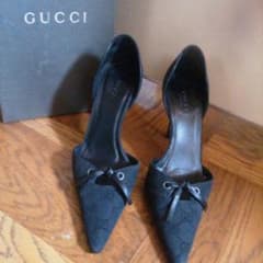GUCCIの美脚ヒールのサムネイル