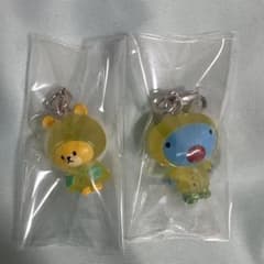 くまのがっこう めじるしアクセサリー1 ロロ うっかりペネロペ レインコートのサムネイル