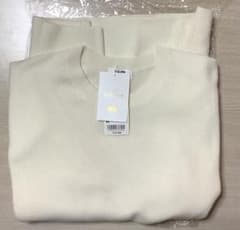 新品未使用】ユニクロ オフホワイト カシミヤ100% セーター M - メルカリ