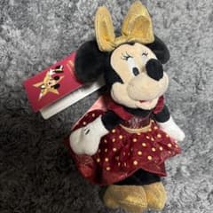 完売品】ディズニーストア 25周年 ぬいぐるみキーチェーン - メルカリ