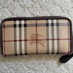 バーバリー長財布のサムネイル
