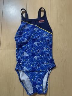 KONAMI コナミ 星柄 水着 130 女の子水着のサムネイル