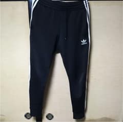 adidas originals トラックパンツのサムネイル