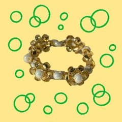 ハンドメイド お花 ビーズリングのサムネイル