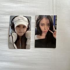 K-POP女性アイドル写真カード2枚セットのサムネイル