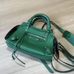 BALENCIAGA le city nano グリーンのサムネイル