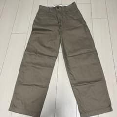 UNIQLOワイドフィットチノ　メンズS（73cm）のサムネイル