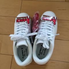 スニーカー⭐︎プレイボーイ⭐︎のサムネイル