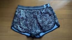 Under Armour ショートパンツ Mサイズのサムネイル