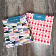 Moda Fabrics はぎれ 2枚セットのサムネイル
