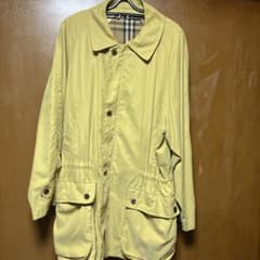 Burberry イエローコートのサムネイル