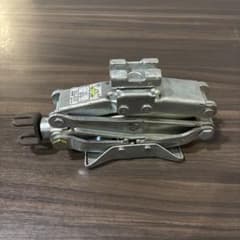 トヨタ純正 パンタグラフジャッキ AISIN製 当時 MR2AW11のサムネイル