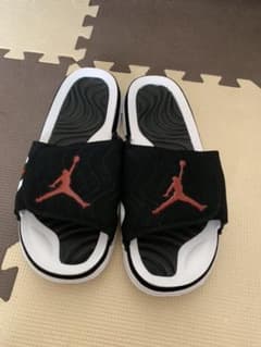 こーたん様専用  jordan サンダルのサムネイル