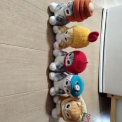 食パン、魚、りんご、エビフライ、コロネ、ねこのぬいぐるみのサムネイル