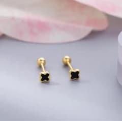 ボディピアス  ピアス 軟骨 ラブレット軟骨ピアス トラガス 両耳セットゴールドのサムネイル