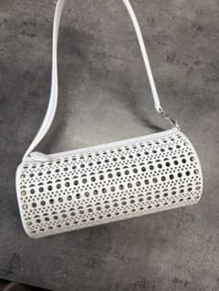 新品未使用　ALAIA Tube bag アライア　チューブバッグ　白