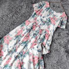 ジェーンマープル ローズブーケ柄 半袖 ワンピース M 薔薇 花束 フラワー ジェーンマープル ローズブーケ柄 半袖 ワンピース M 薔薇 花束