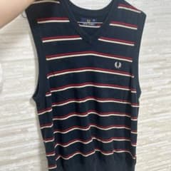 FRED PERRY ボーダー　Vネック ベスト Mのサムネイル