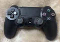 美品即決PS4 SONY純正品 コントローラー デュアルショック4 後期型のサムネイル