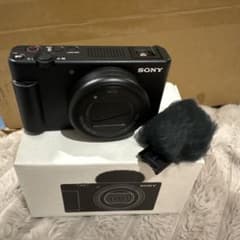 ジャンク品　sony zv1m2 SONY VLOGCAM ZV-1M2 デジタルカメラ 本体水没品 ジャンク - メルカリ