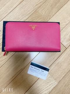 fu0909さん専用！PRADA プラダ 長財布のサムネイル