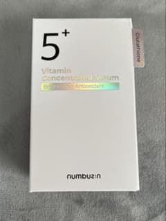 新品】ナンバーズイン　5番　白玉グルタチオンC美容液　30mlのサムネイル
