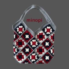 ハンドメイド　グラニースクエア　トートバッグのサムネイル