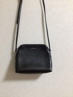 FURLA ショルダーバッグ　ブラックのサムネイル