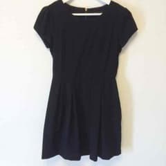 ZARA BASIC  ブラックワンピースのサムネイル