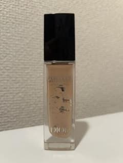 DIOR ディオール　コンシーラー　1.5N お試し用のサムネイル