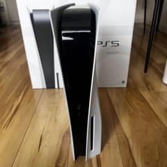 PlayStation5本体CFI-1100A01 ＋コントローラのサムネイル