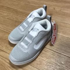 VANS キッズ スニーカーのサムネイル