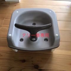 Richellのクルッとチェアと専用テーブルのセットのサムネイル