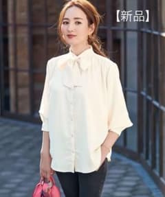 【新品】星玲奈さんコラボ　神戸レタス　ボウタイブラウスのサムネイル