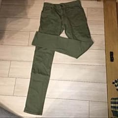 ゆうさん専用【GU チノパン カーキ】のサムネイル