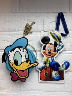 ディズニー バケーションパッケージ パスケース　ドナルドポシェット　リメイク素材