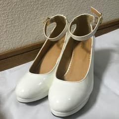 まりりん様専用  白パンプスのサムネイル