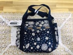 新品タグ付 レスポートサック  スモールジェニー フラワー柄のサムネイル