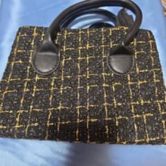 ツイード調 ショルダーバッグ ブラック×ゴールドのサムネイル