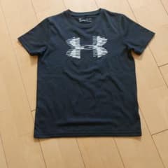UNDER ARMOUR　TシャツYLGのサムネイル