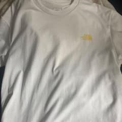 THE NORTH FACE Tシャツ ホワイト イエローのサムネイル
