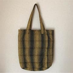 草間彌生×UNIQLOコラボトートのサムネイル