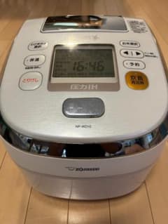 動作確認済】象印 NP-WD10 圧力IH炊飯器 5.5合 極め羽釜 南部鉄 - メルカリ