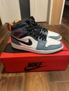 NIKE ルーディ様専用AIRJORDAN1 MIDのサムネイル