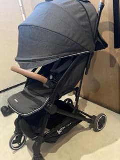 besrey ベビーカー　美品のサムネイル