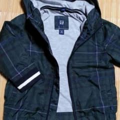 ミルヒ様専用☆再値下げ☆GAP95㎝キッズパーカーのサムネイル
