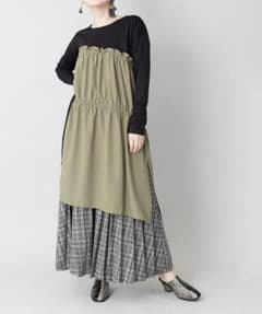 ベルベル様専用☆ OSMOSIS　試着のみ　ギャザー切替Tシャツのサムネイル